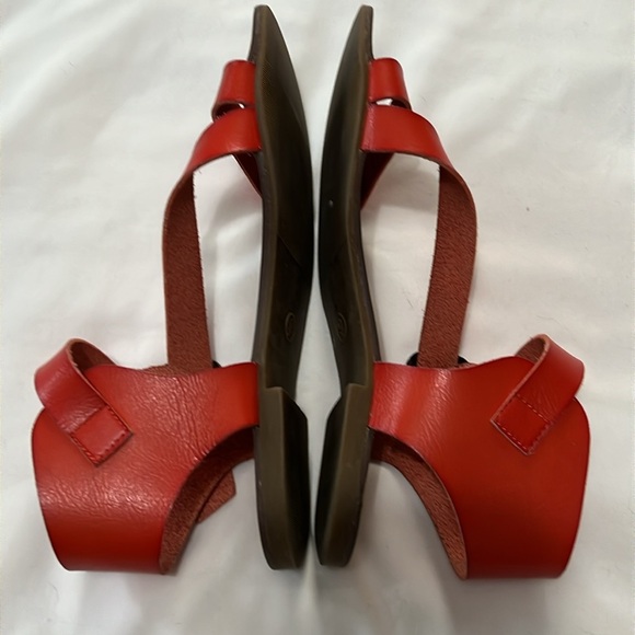 Ecote Orange Sandals - Picture 4 of 6